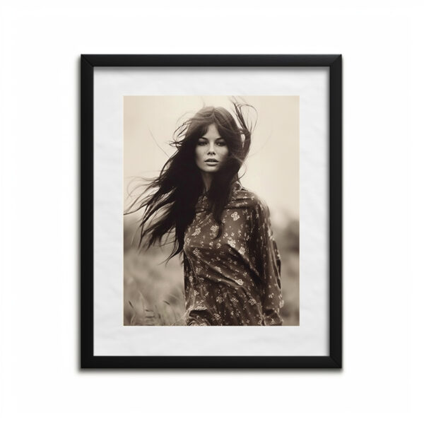 Impression cadre noir - Femme brune les cheveux dans le vent, création artistique IA, photo sépia années 70